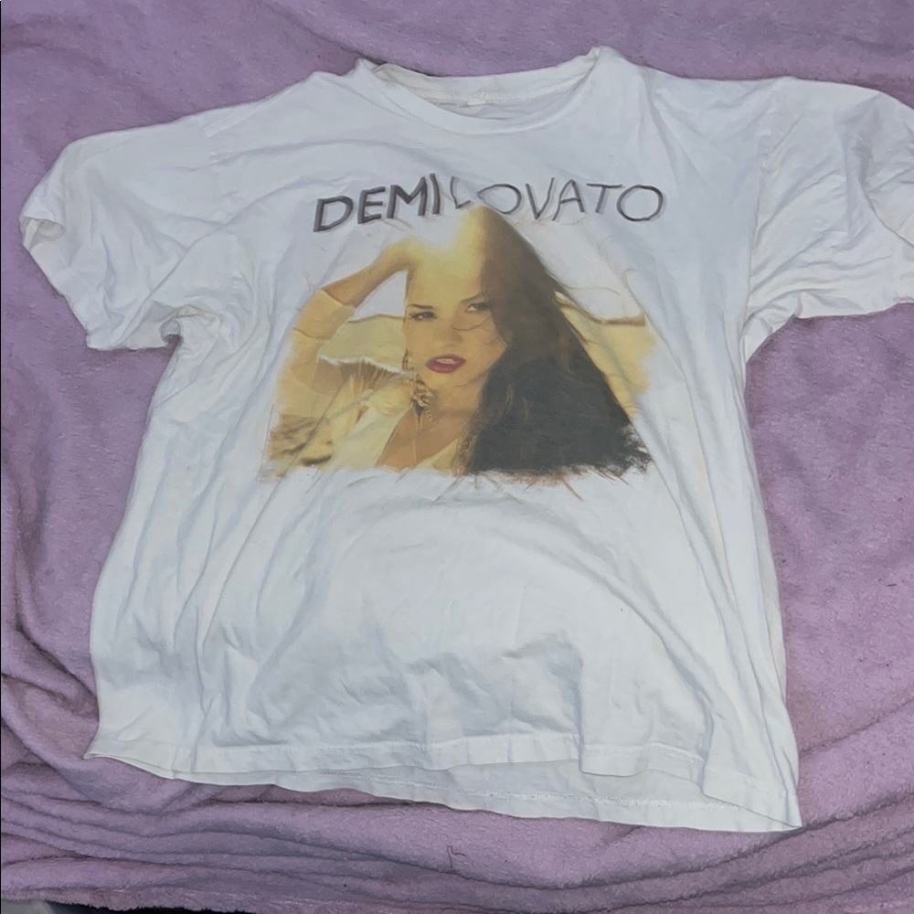 White Graphic Women's T-Shirt